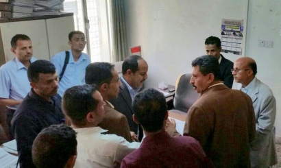 مناقشة سبل تسهيل عملية إستخراج الوثائق في نيابة شؤون الطلبة