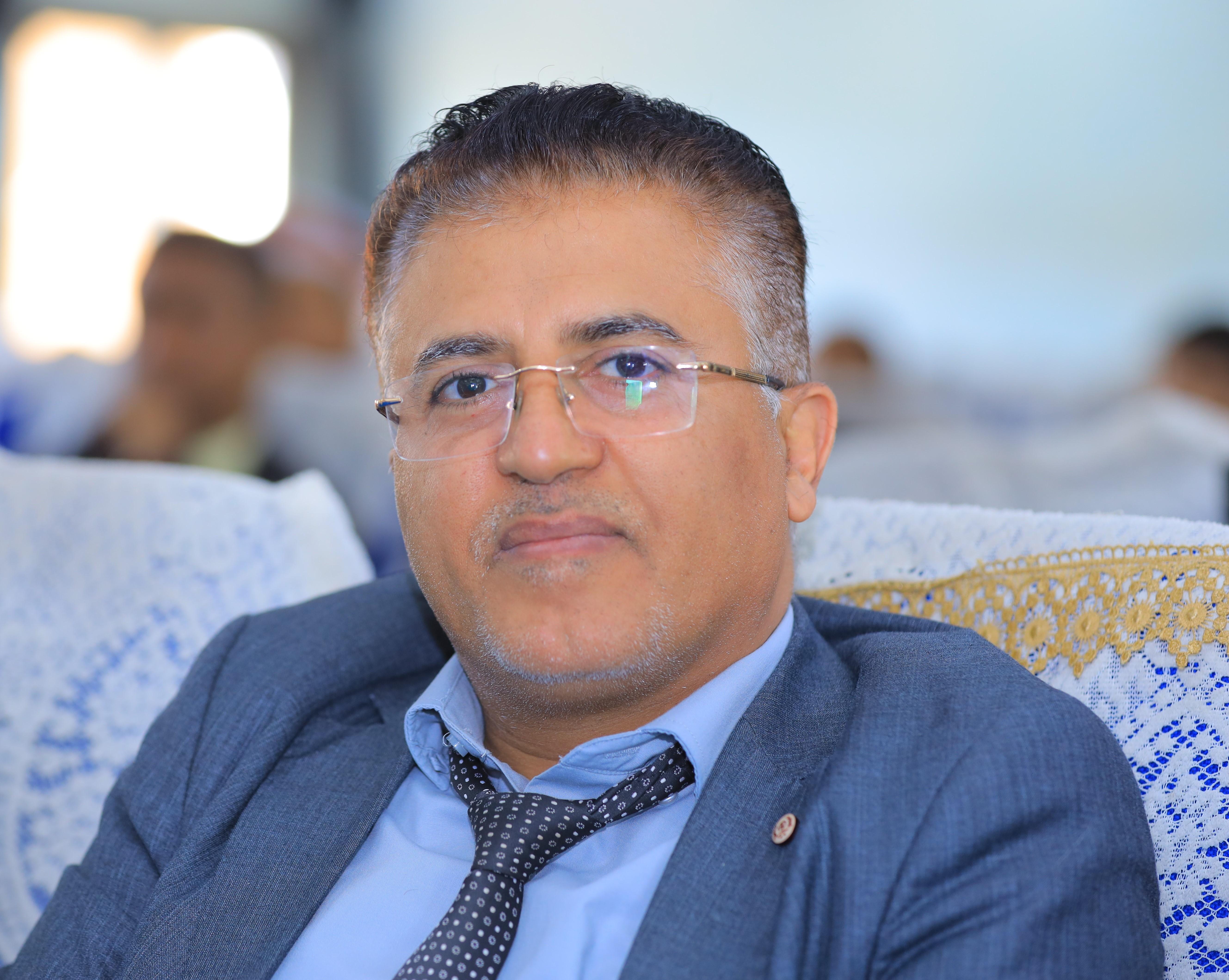 عميد الكلية