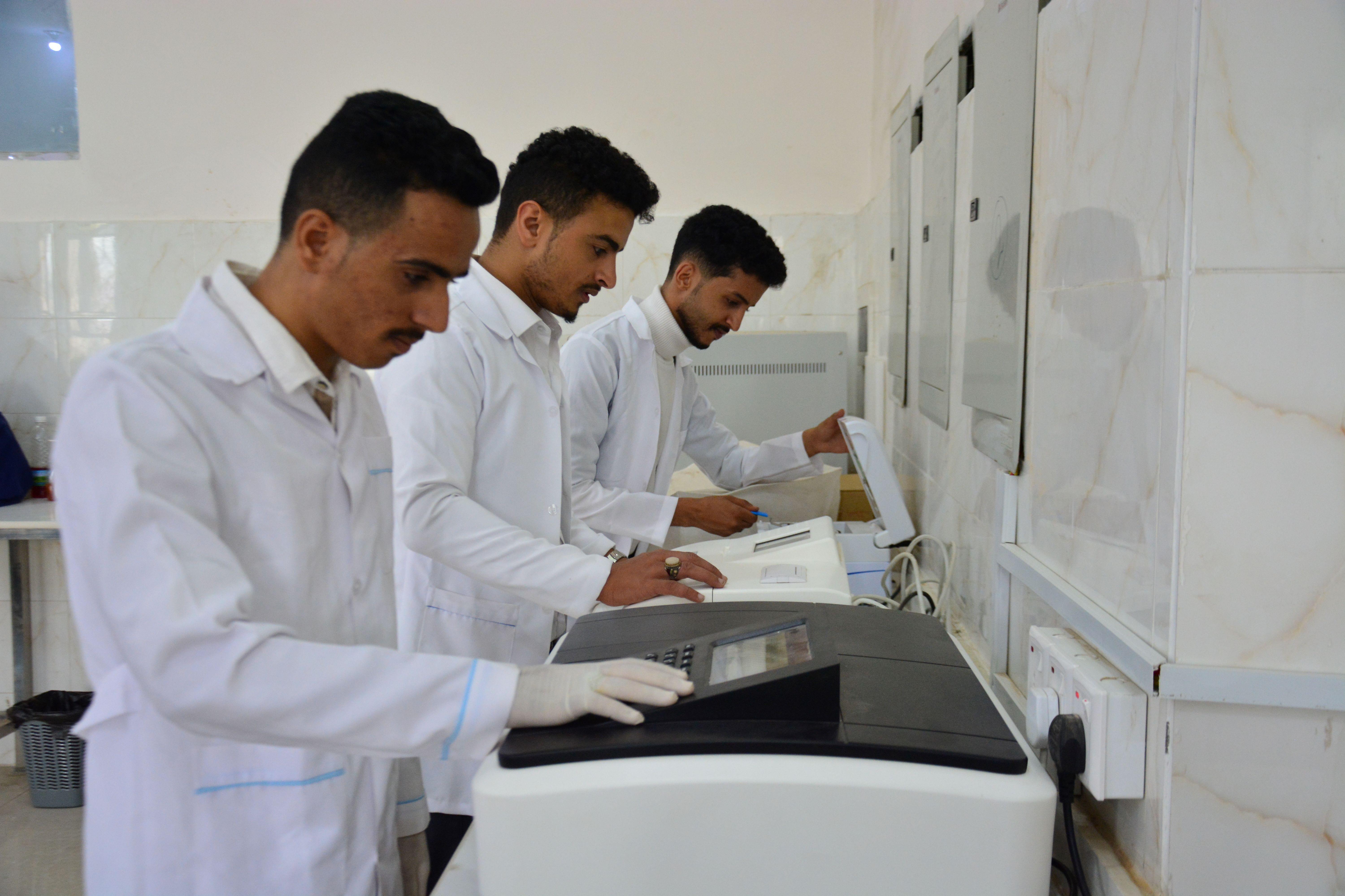 معمل كيمياء وتحليل الأغذية