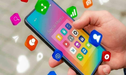 حلقة جديدة من برنامج رسالة الجامعة عن أهمية التحلي بالقيم خلال النشر في وسائل التواصل