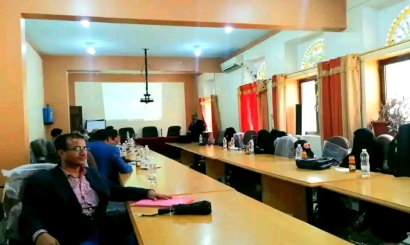 ورشة عمل لتحديث برنامج ماجستير اللغة الإنجليزية بجامعة إب